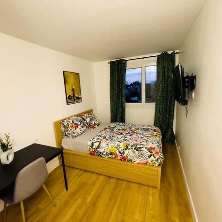 Magnifique Appartement De 4 Chambres 8 Personnes Max A 20 Minutes De Paris Antony Exterior foto